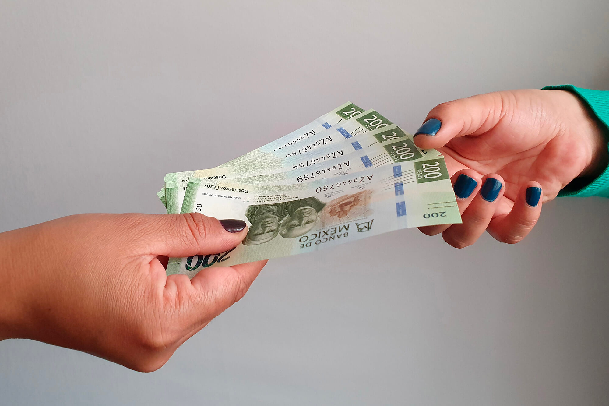 te explicamos las ventajas y desventajas de hacer negocios en la oficina